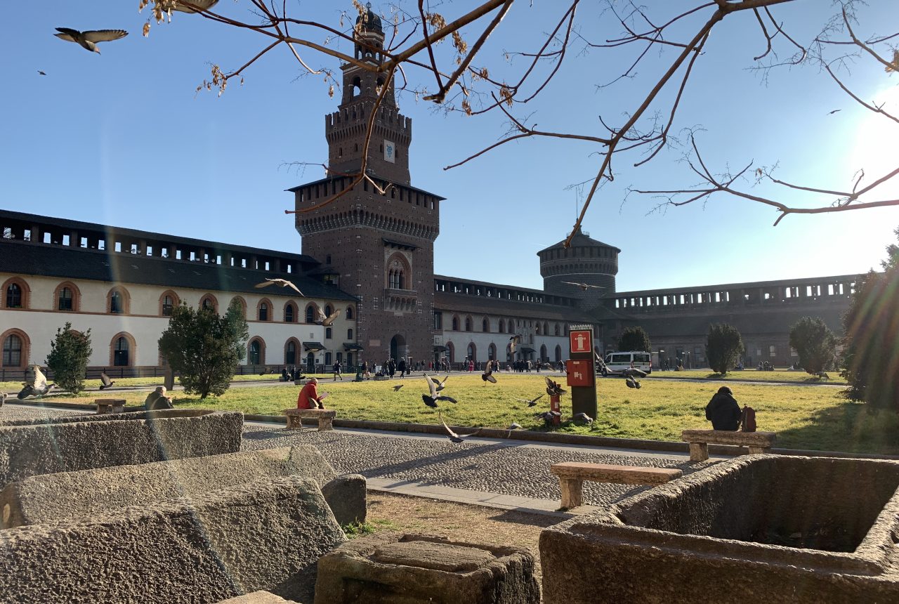 Cortile delle Armi del Castello Sforzesco a Milano