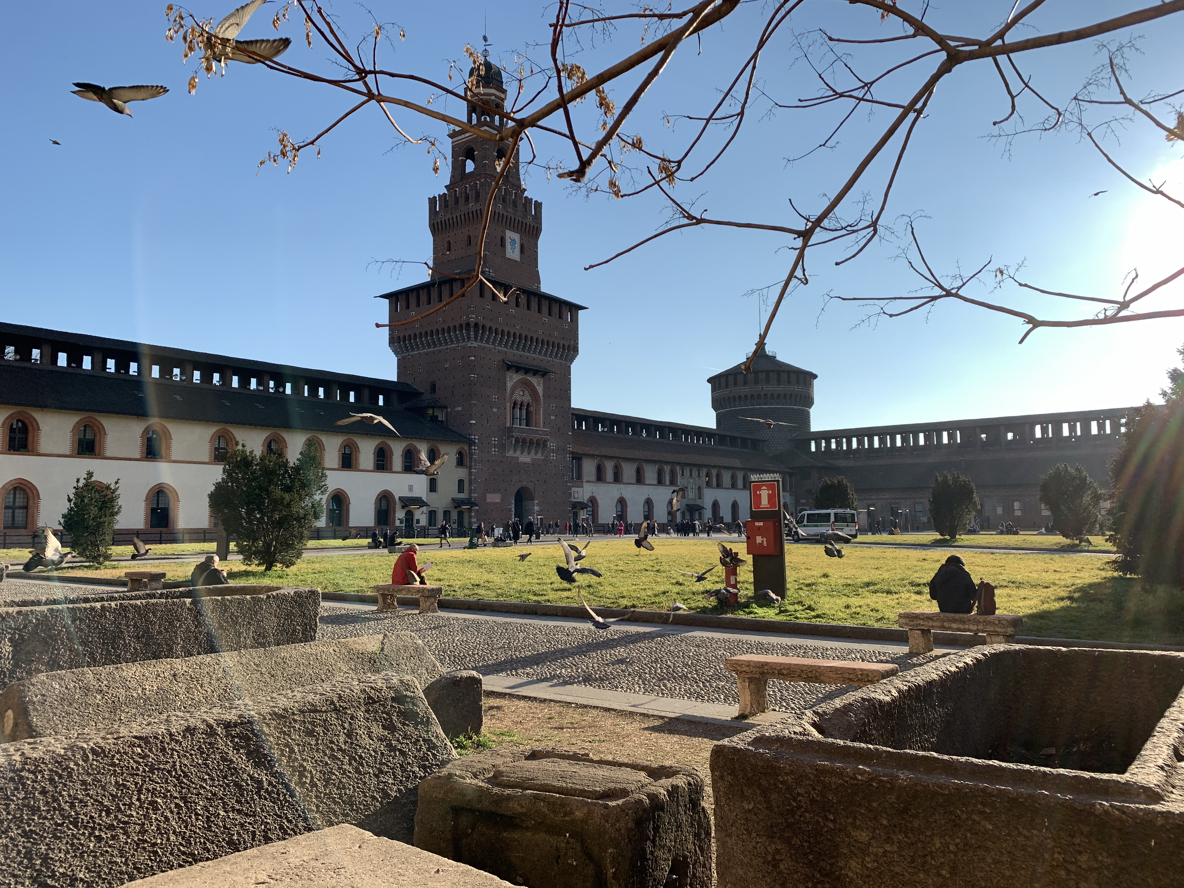 Cortile delle Armi del Castello Sforzesco a Milano