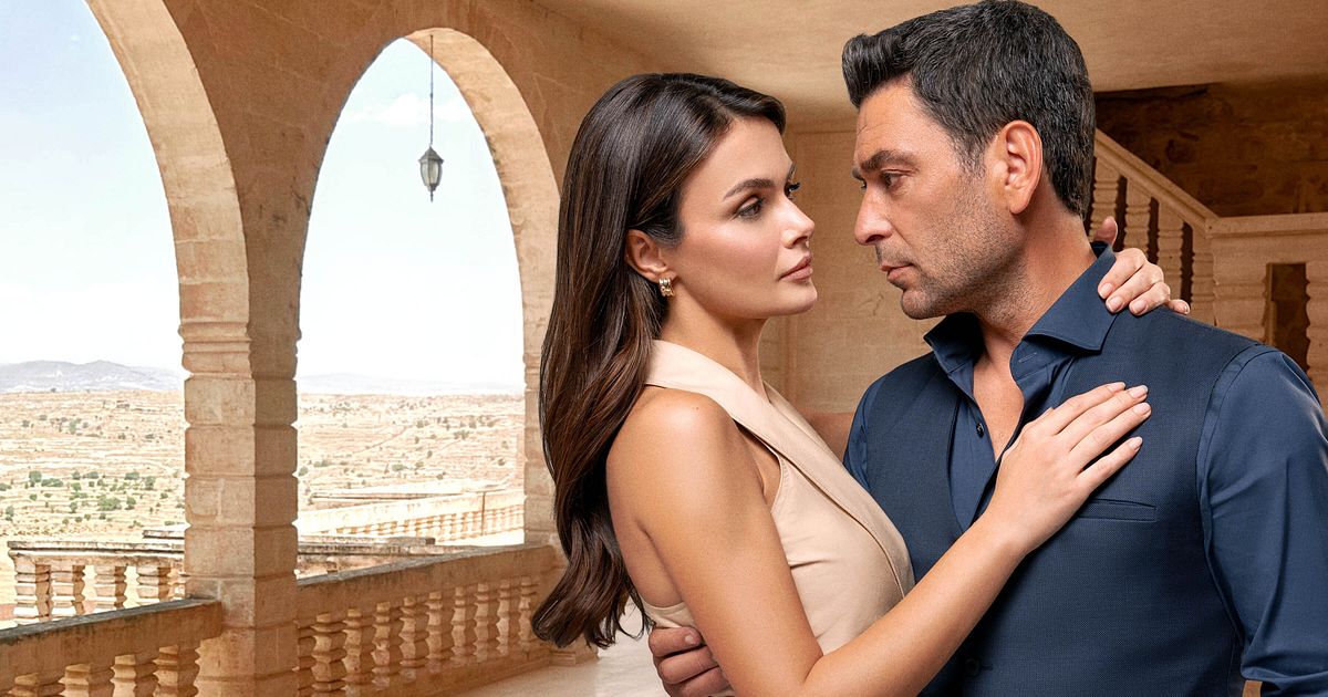 Far Away visual ufficiale Mediaset Infinity