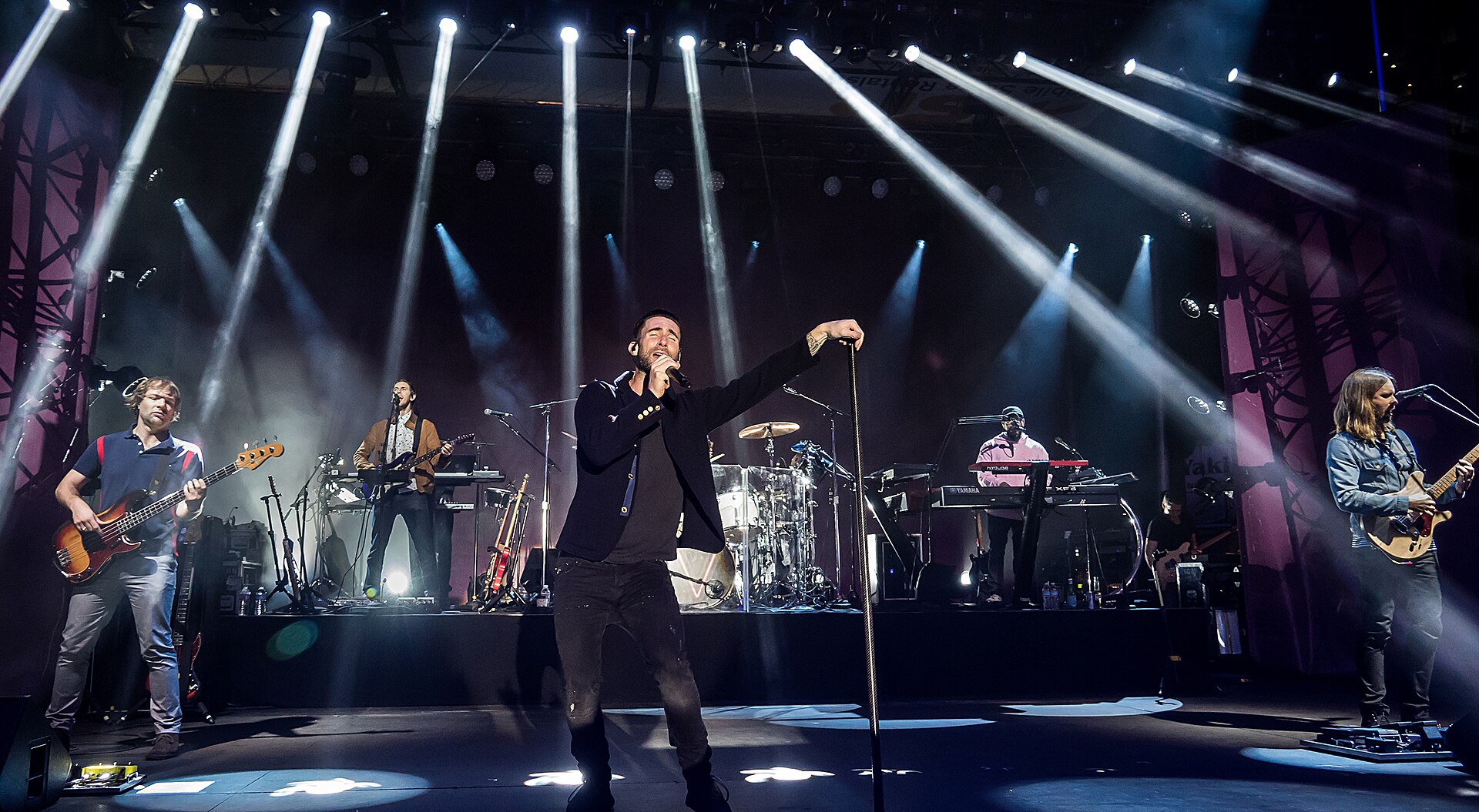 Maroon 5 in concerto nel 2016
