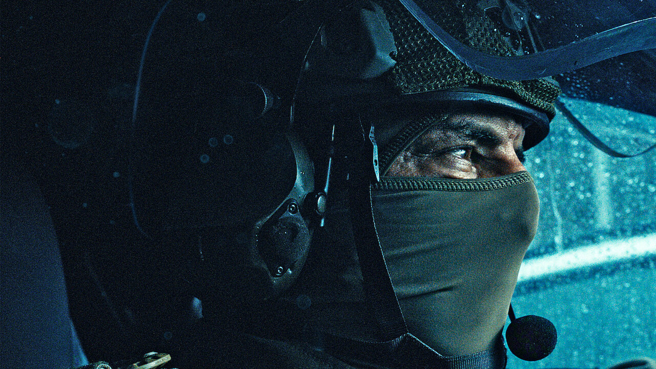 Still ufficiale di Elite Force su Netflix