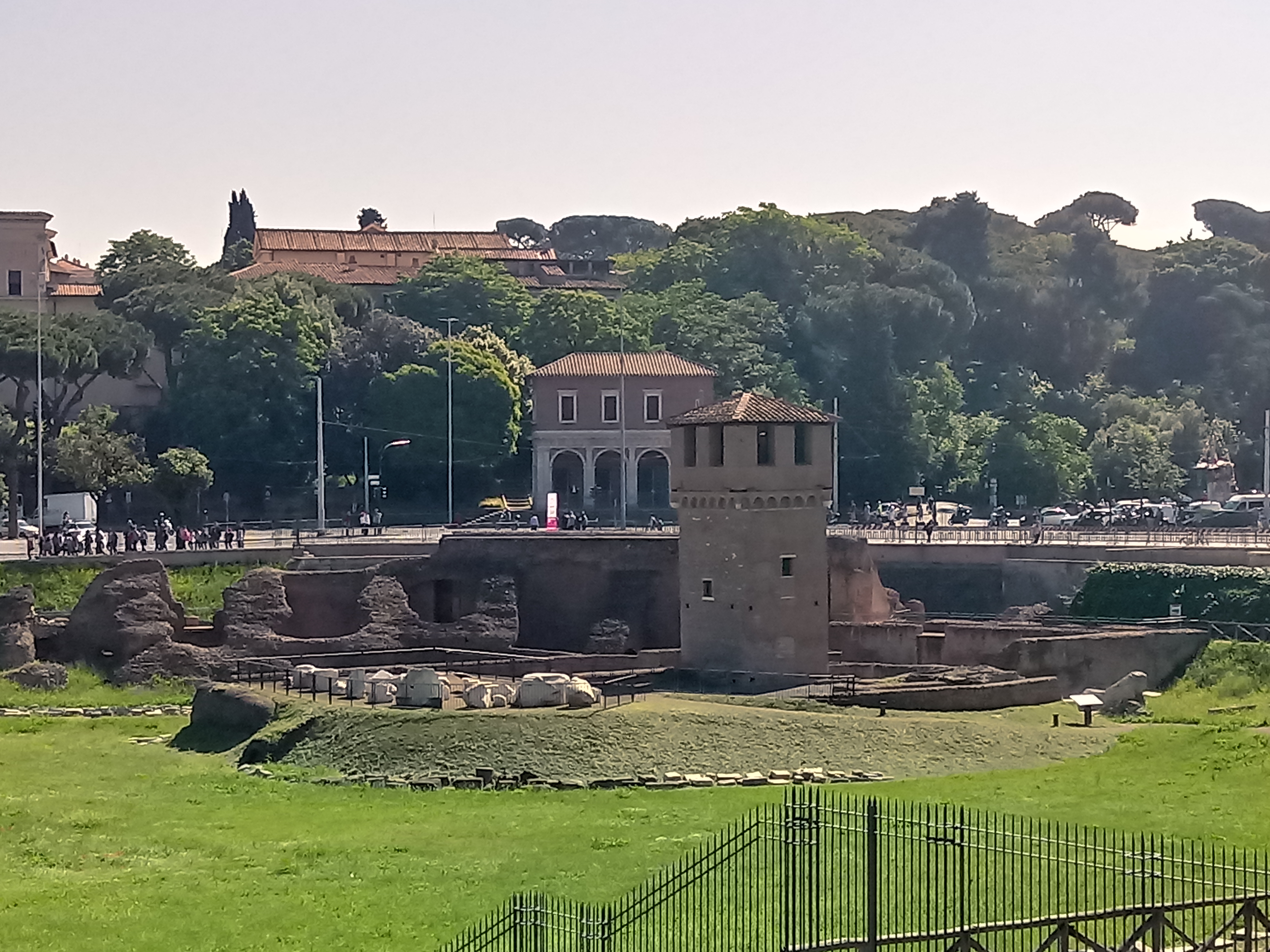 Vista laterale del Circo Massimo a Roma