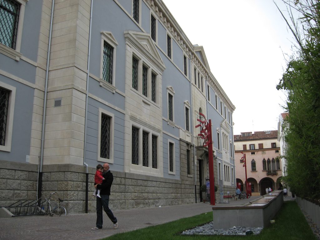Ingresso del Centro culturale Altinate San Gaetano a Padova