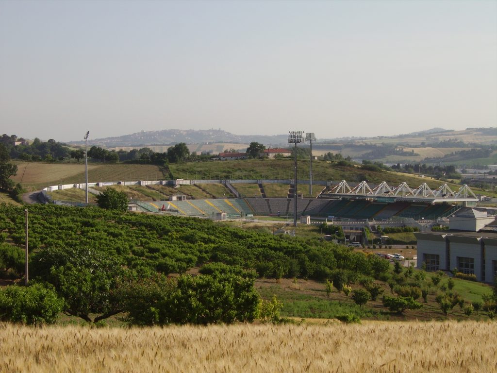 Stadio del Conero ad Ancona visto dall’interno