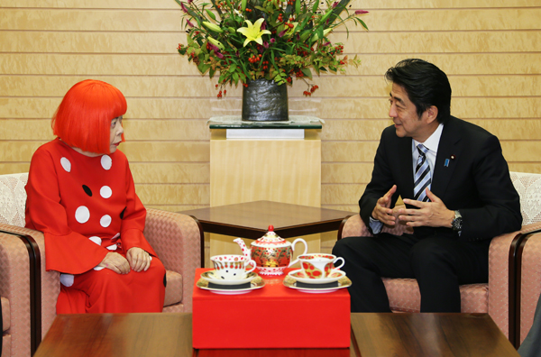 Yayoi Kusama nel 2013