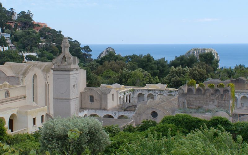 Certosa di San Giacomo a Capri vista dall esterno