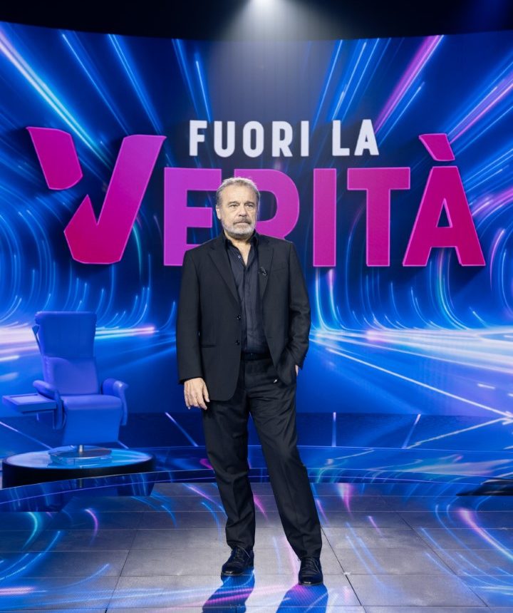 Claudio Amendola Claudia Gerini Claudia Pandolfi nel film Fuori la verità