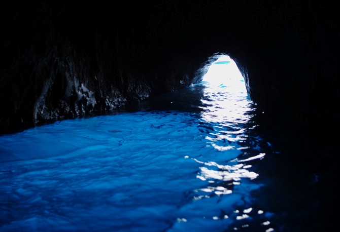 Grotta Azzurra di Capri vista dall interno